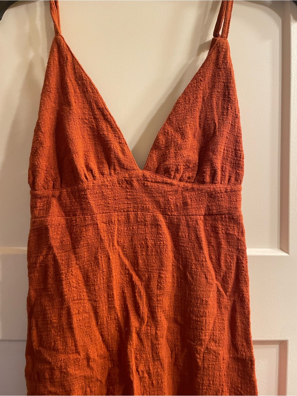 Flowy Dress - Picture 2 of 4